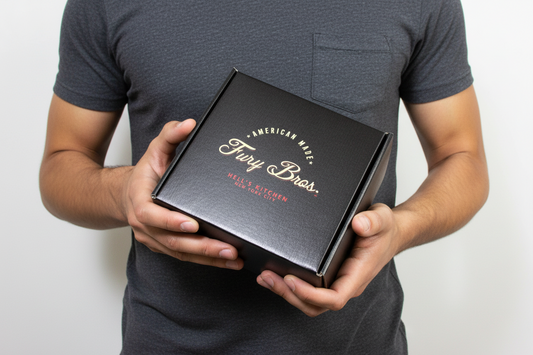 Tobacco Musk Artisan Candle + Body Wash | Black Series Gift Set