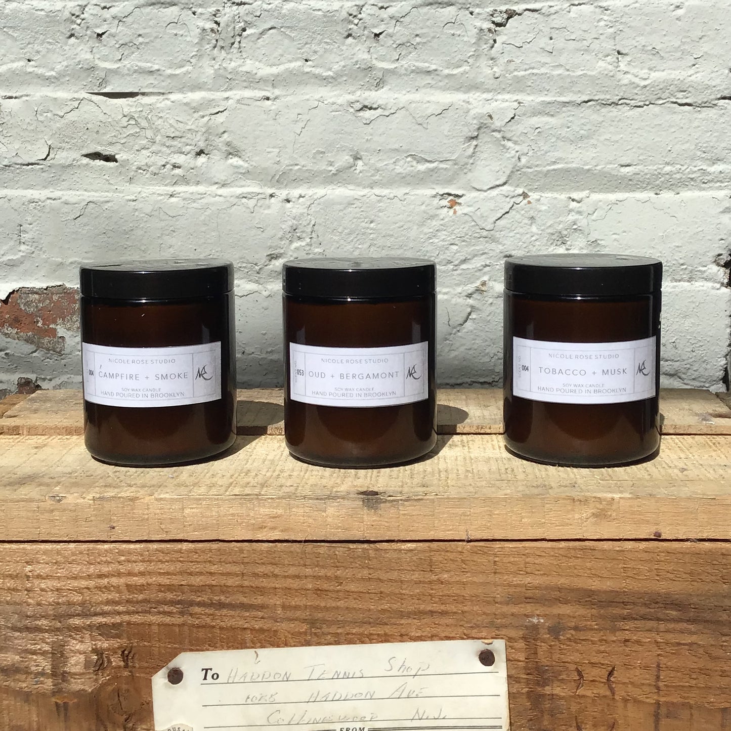 Oud + Bergamot Scented Soy Wax Candle - Leisure Life USA