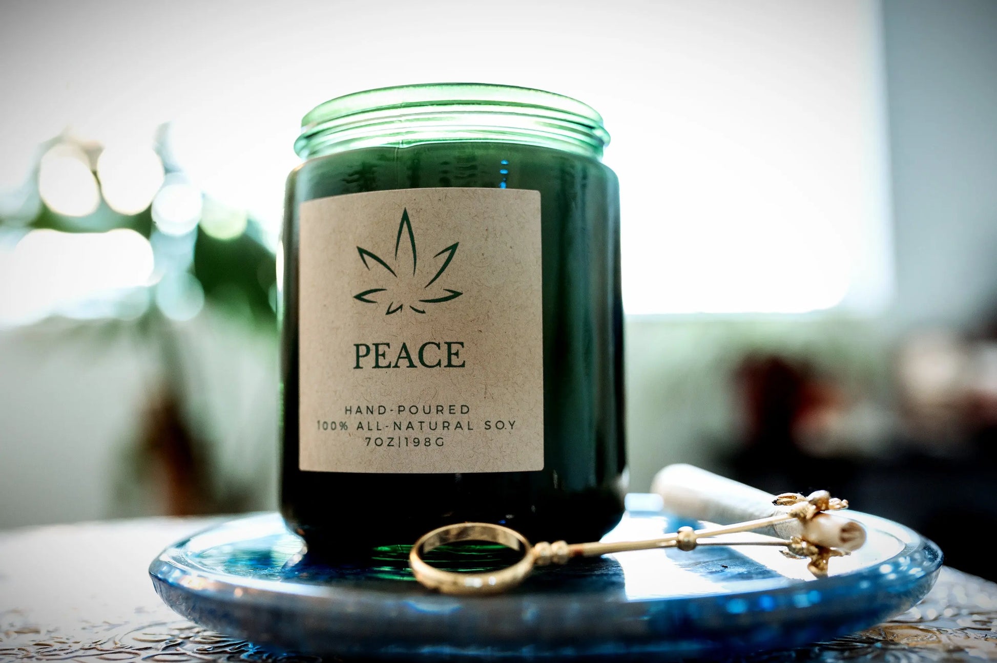 100% All Natural Soy Wax Candle | Crackling Wood Wick Candle Joint